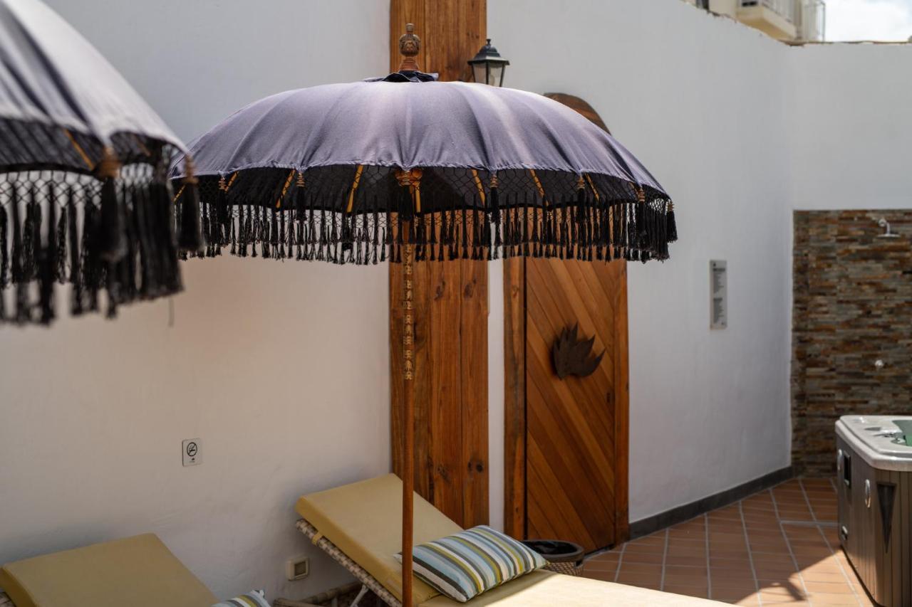 El Charco Suites Аресифе Екстериор снимка