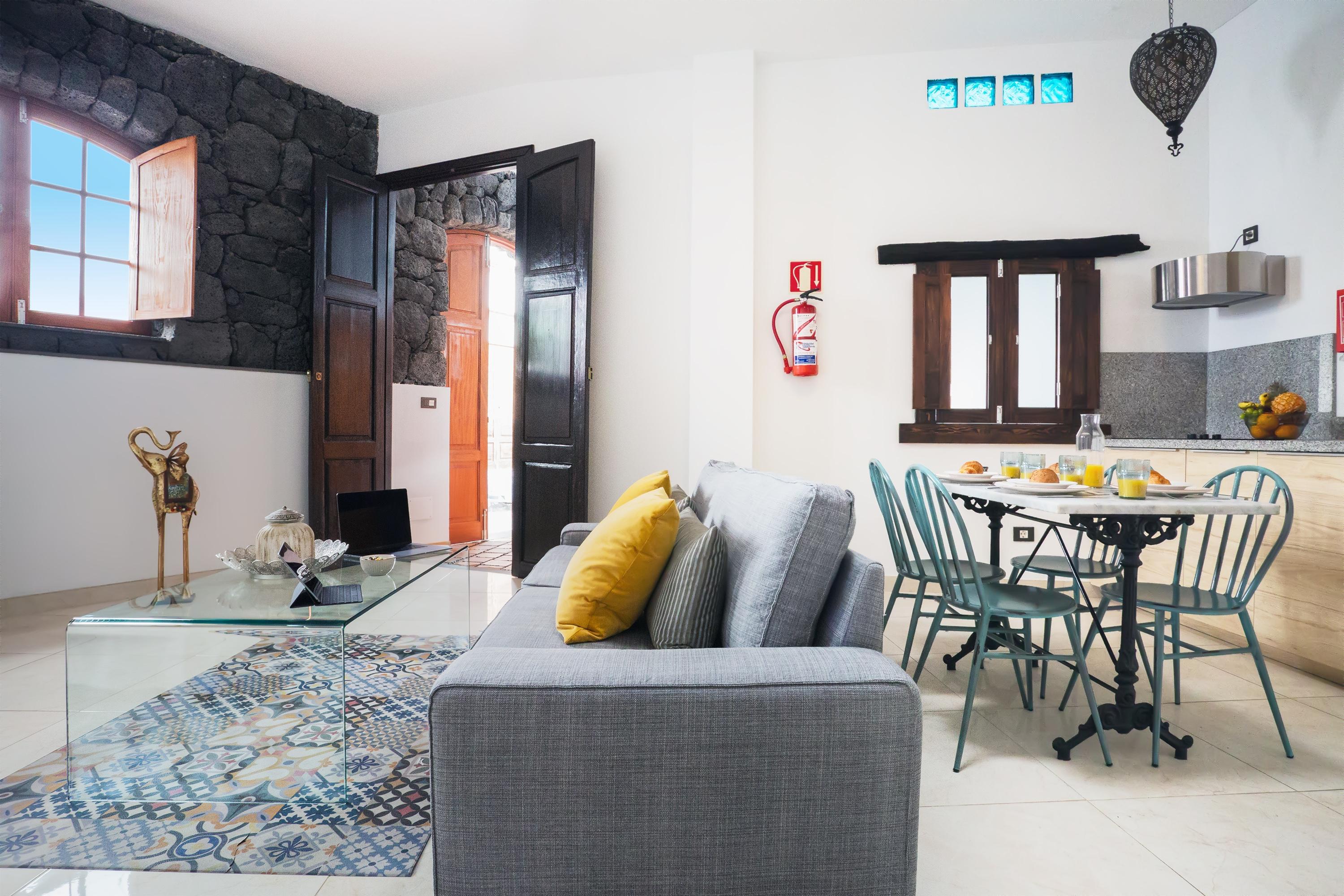 El Charco Suites Аресифе Екстериор снимка