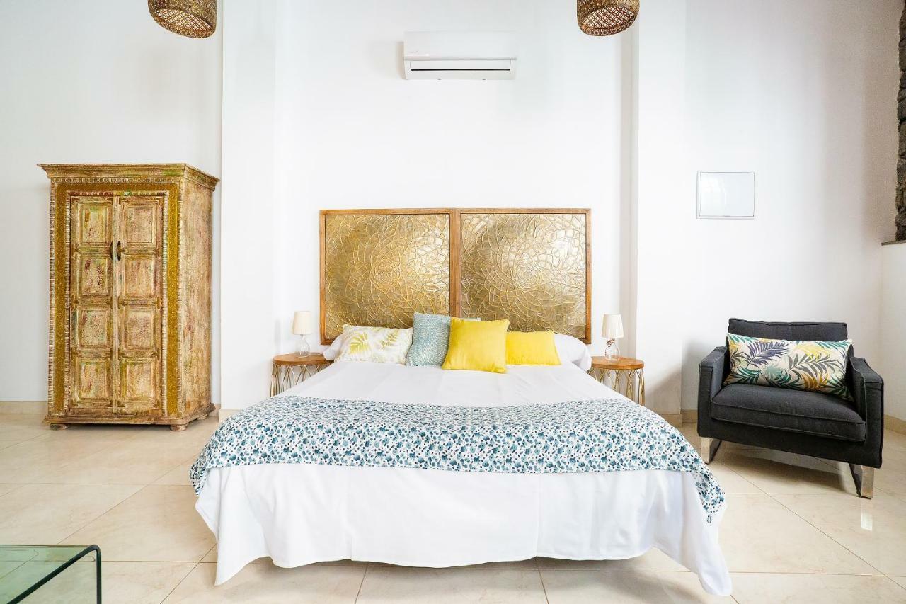 El Charco Suites Аресифе Екстериор снимка