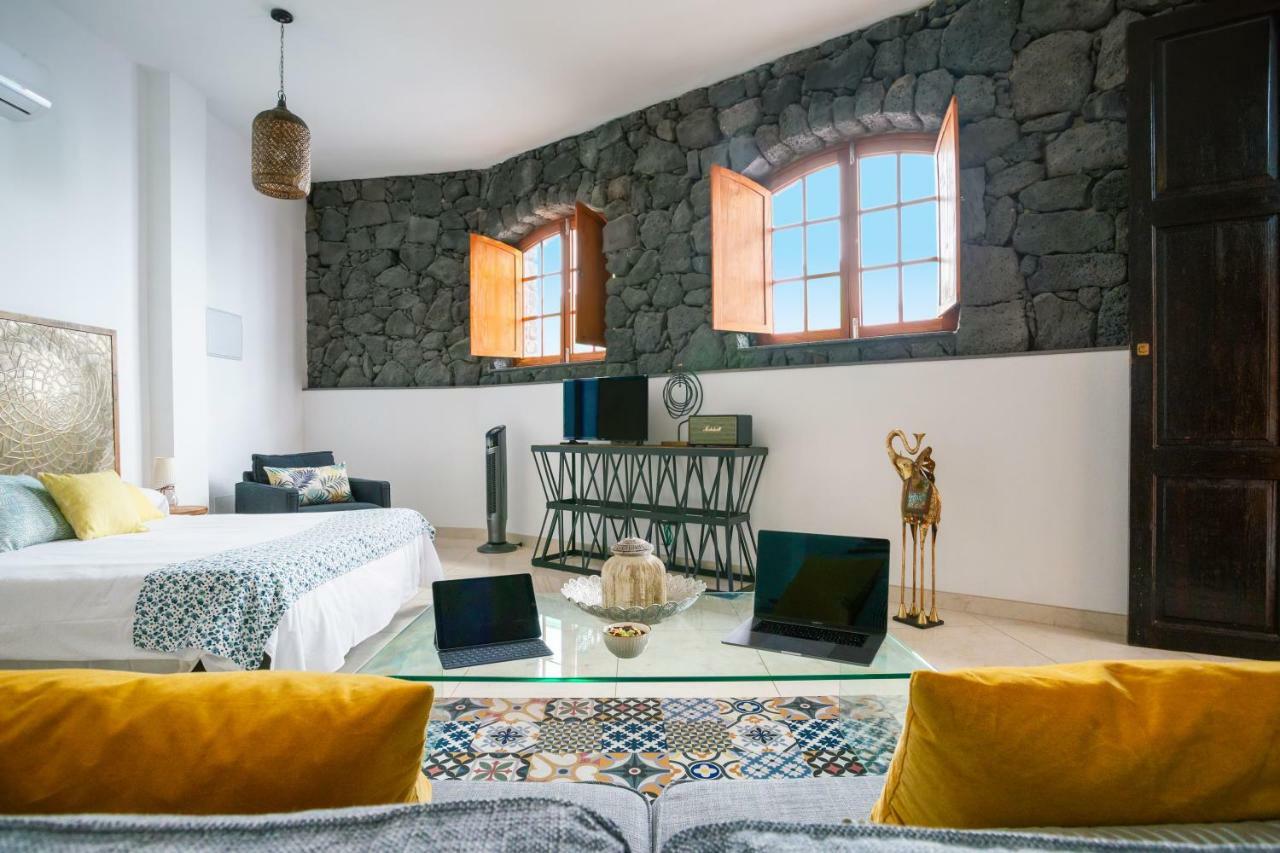 El Charco Suites Аресифе Екстериор снимка